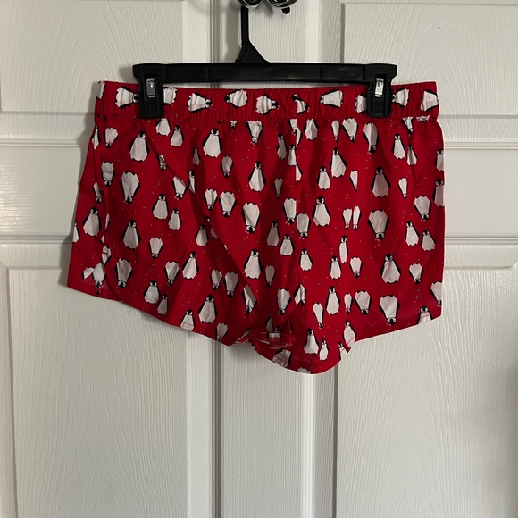 Aerie Red Penguin Print Pajama Shorts - Picture 4 of 4